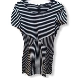 Lucca Couture‎ Dress